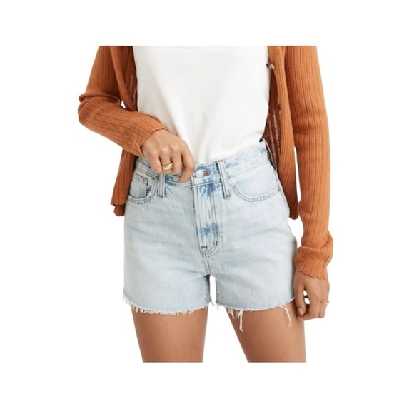 Madewell Pants - Madewell The Perfect Jean Short in Millman Wash Size 27.